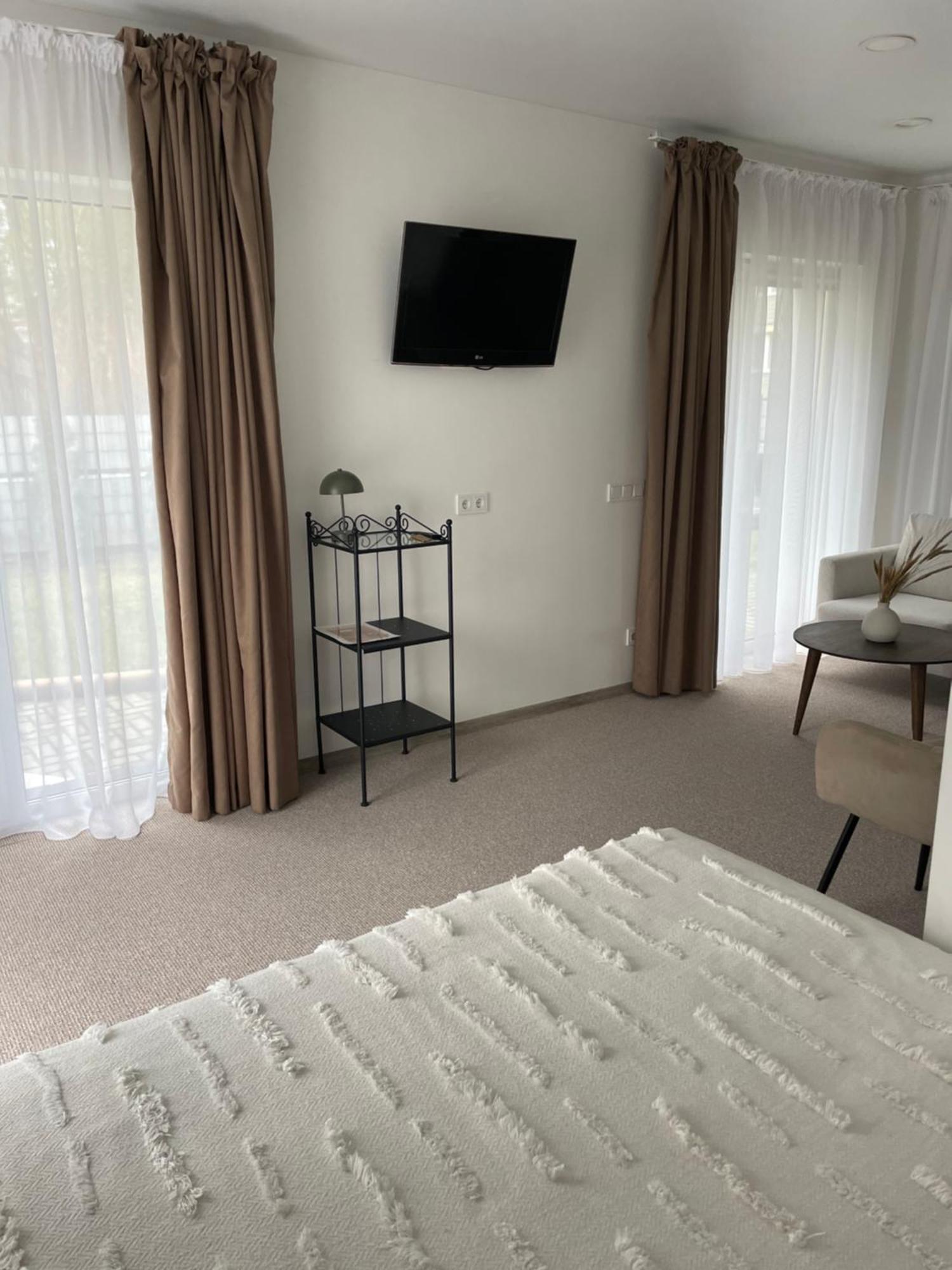 Izabeles Apartamentai Palanga Extérieur photo